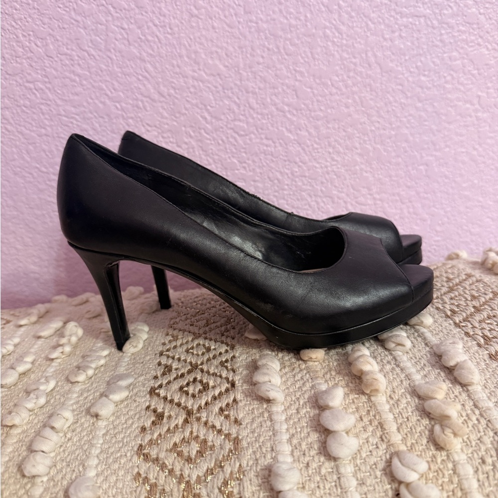Nine West Black peep toe pumps
